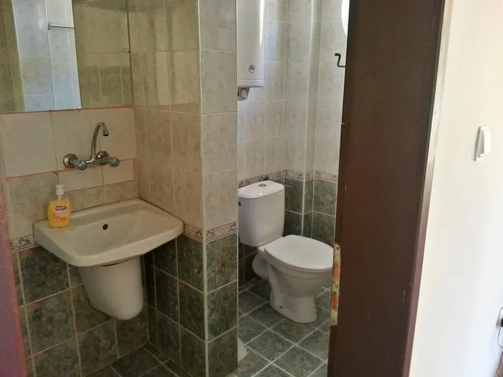 Извос: Guest House Zora
