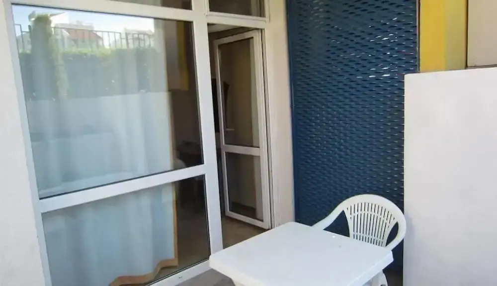 Солнечный берег: Elite 4 Apartments