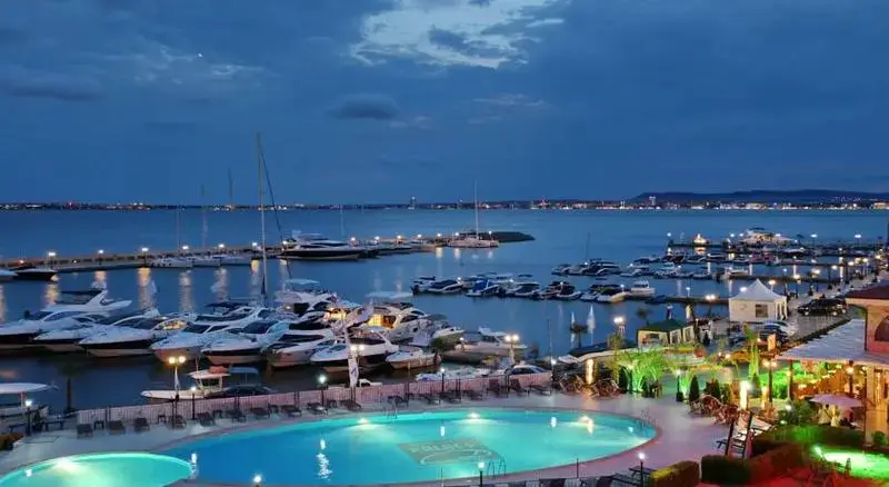 Свети Влас: Dolce Vita