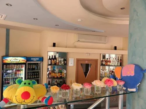 Солнечный берег: Aquaria Holiday Apartments