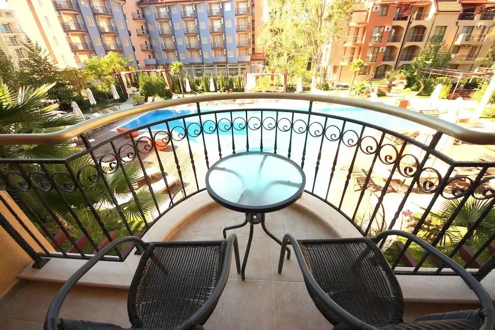 Солнечный берег: Harmony Suites 2
