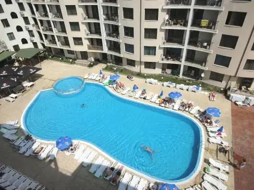 Солнечный берег: Avalon Freya Apartments