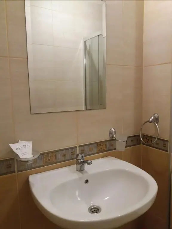 Солнечный берег: Sunny Gardens Apartments