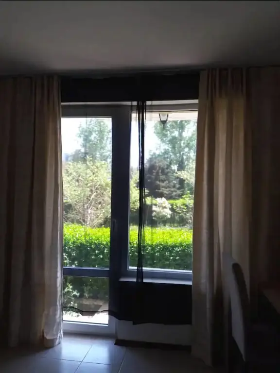 Солнечный берег: Sunny Gardens Apartments