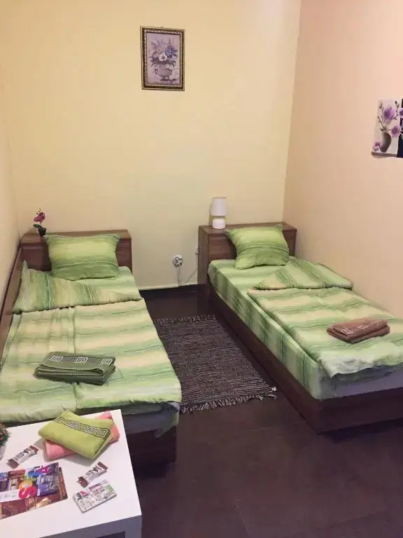 София: Like Home Guest Rooms