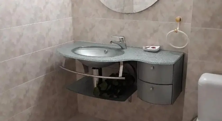 Несебр: Hotel The White House