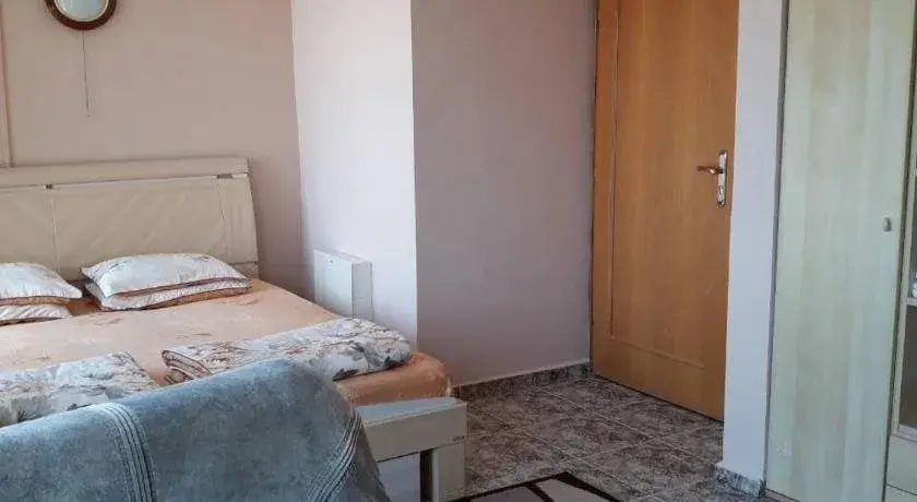 Несебр: Hotel The White House