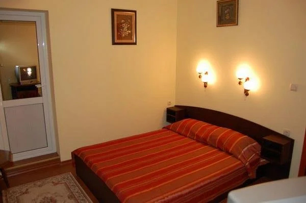 Трявна: Hotel Rai