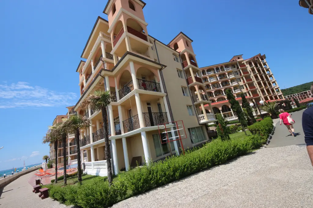 Елените: Апартаменты Menada Atrium