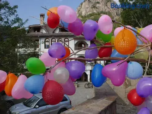 Смолян: Family Hotel Nevyasta