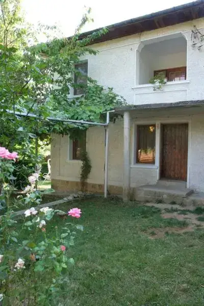Lazarovata House — фото 1