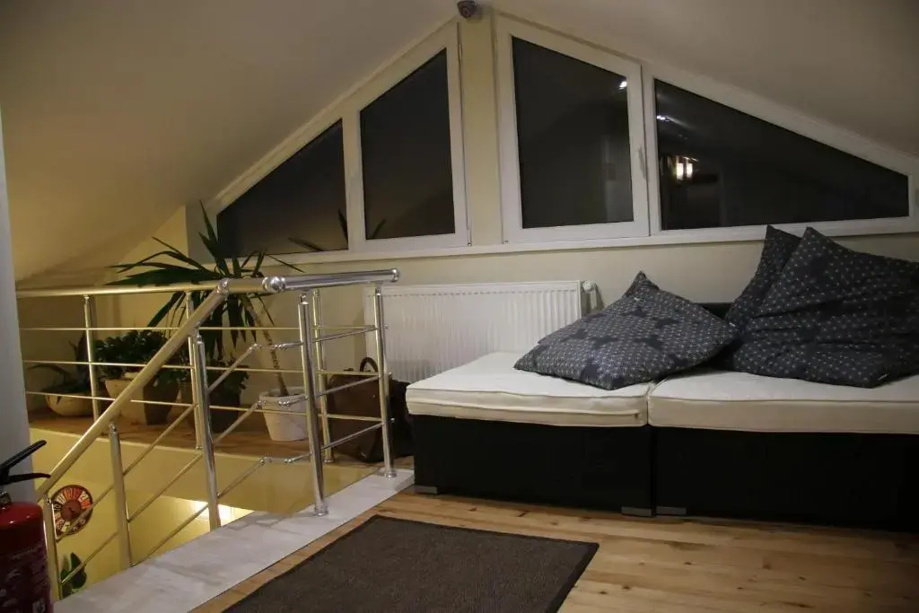 Русе: La Maison Ruse