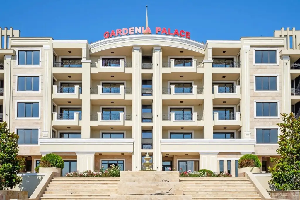 Gardenia Beach Palace Aparthotel — фото 1
