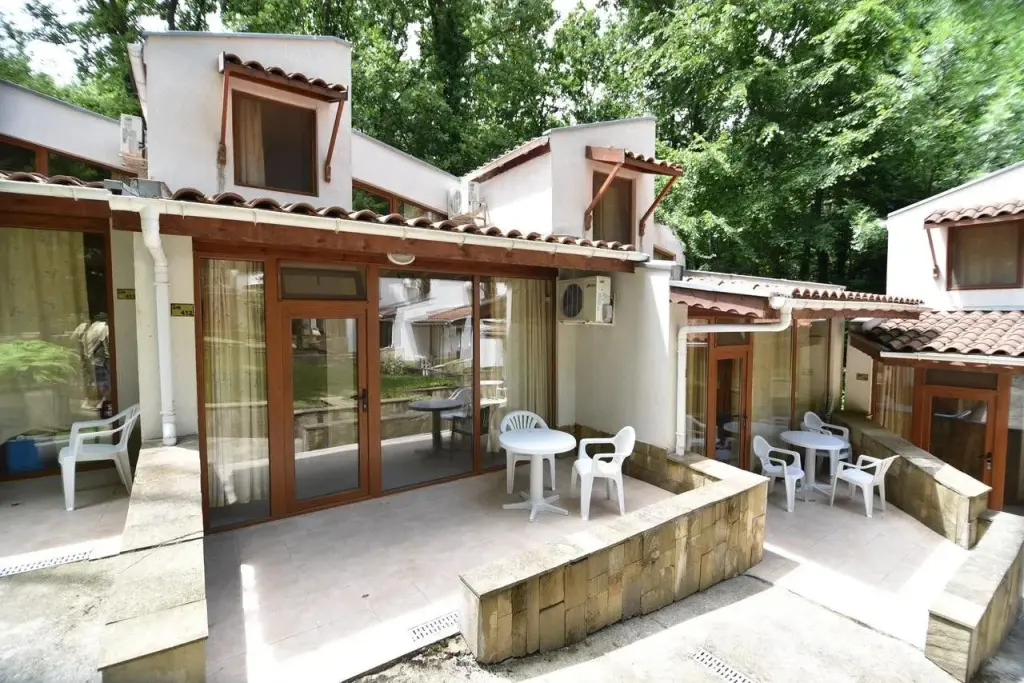 Приморско: Villas Ropotamo