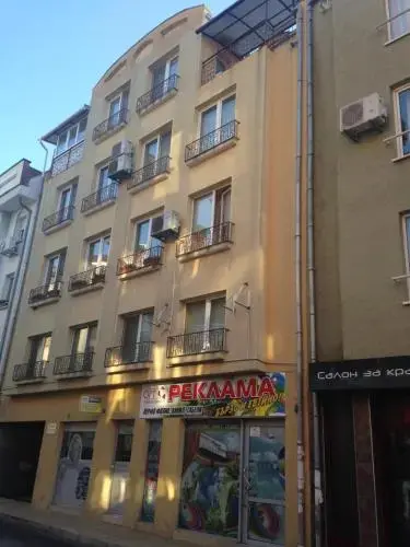 Бургас: Kiril i Metodii Square Apartment