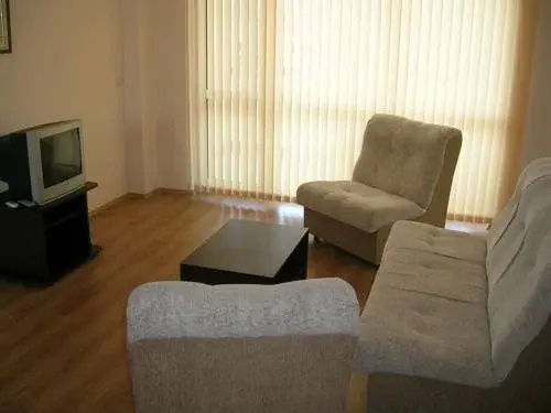 Солнечный берег: Livi Paradise Apartments