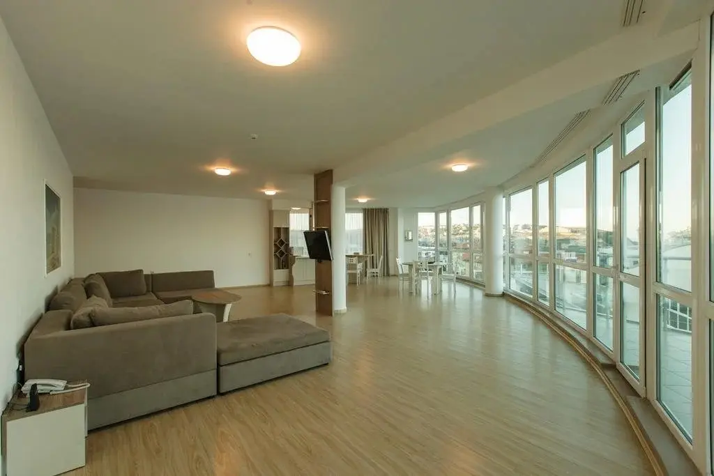 Бяла: Silver Beach Apart Complex