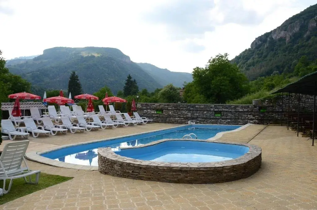 Копривштица: Family Hotel Vejen