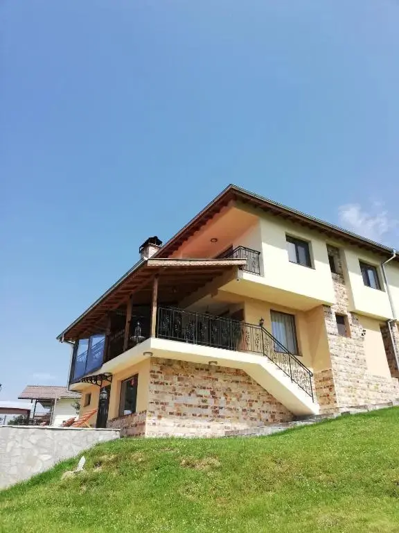 Девин: Guest House Divna