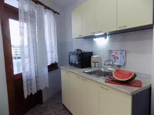 Китен: Rali Apartments