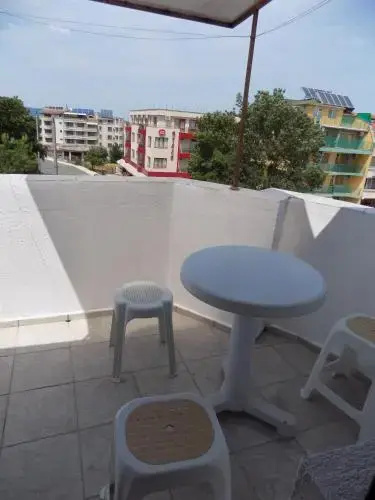 Китен: Rali Apartments