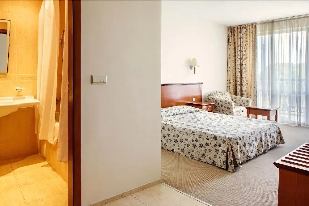 Варна: Hotel Yo