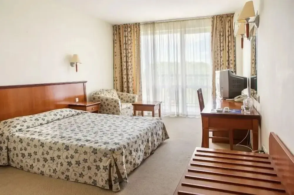 Варна: Hotel Yo
