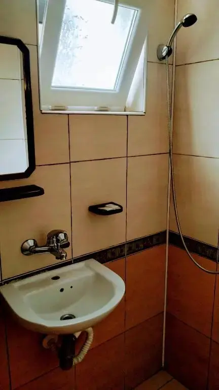 Равда: Dracena Guesthouse