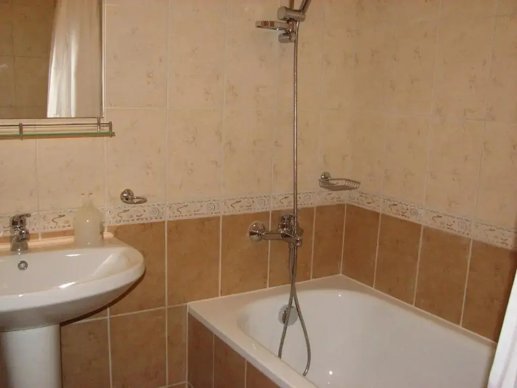Царево: Two-Bedroom Apartment Donika