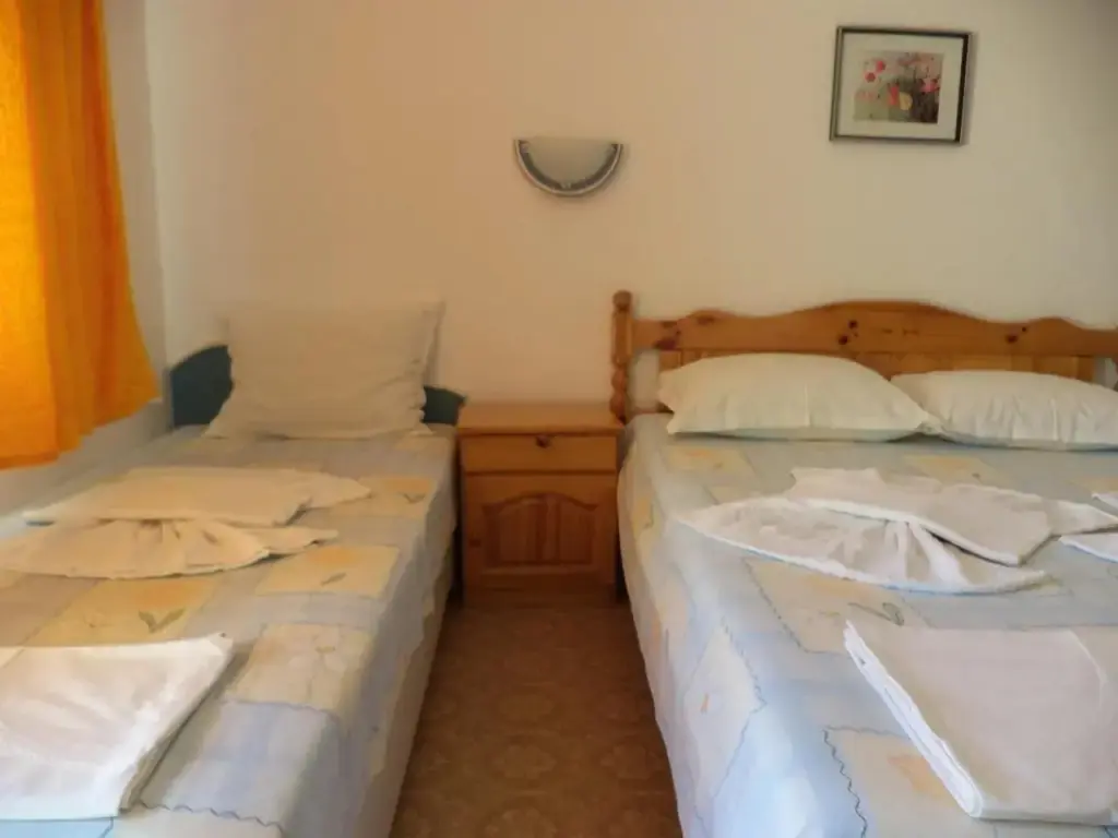 Черноморец: Guest house Stoyanovi
