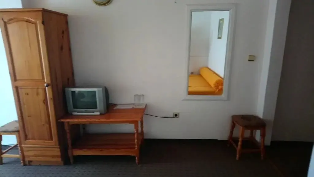 Царево: Family Hotel Southern Nights