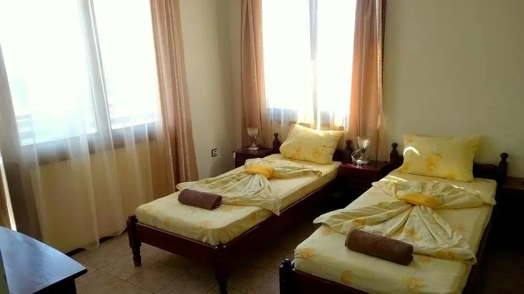 Созополь: Guest House Kaliana