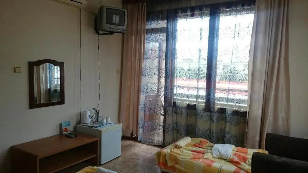 Созополь: Guest House Kaliana