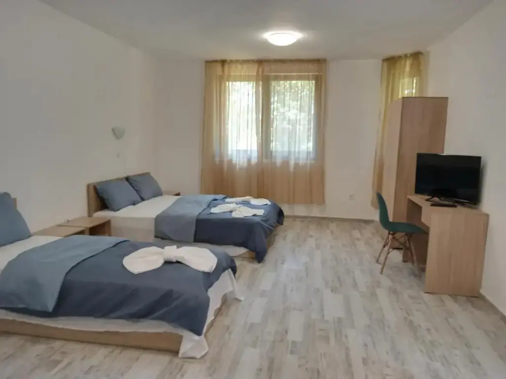 Китен: Villa "Pita"