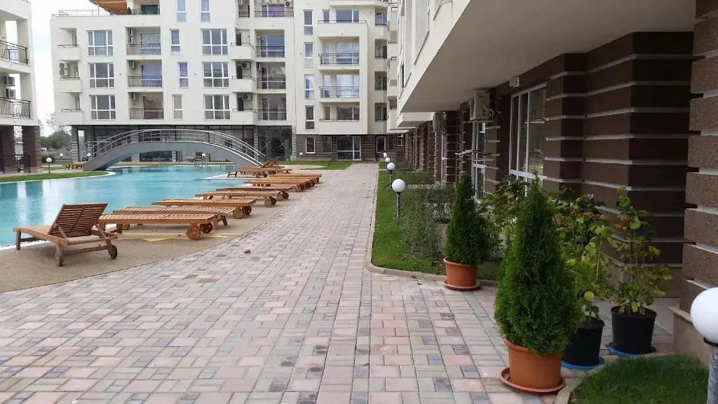 Солнечный берег: Casa del Sol Apartments