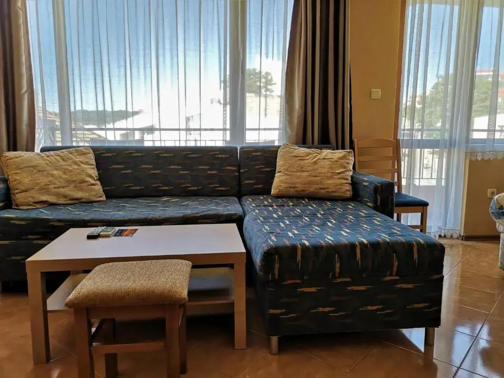 Созополь: Family Hotel Elena