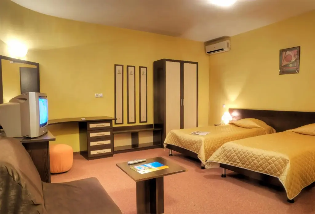 Смолян: Luxor Hotel