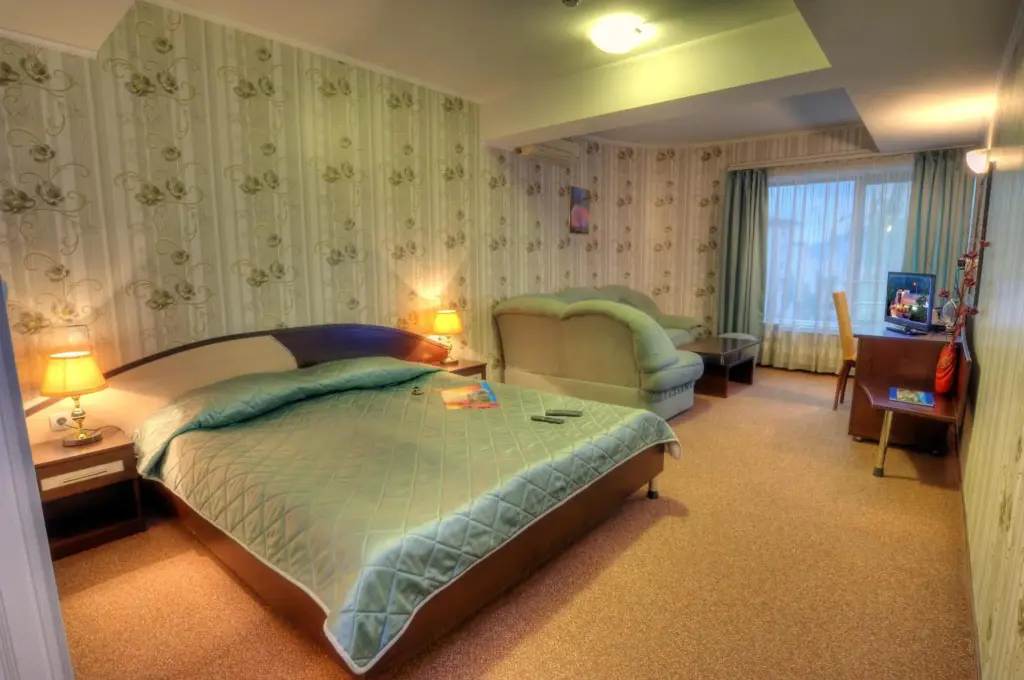 Смолян: Luxor Hotel