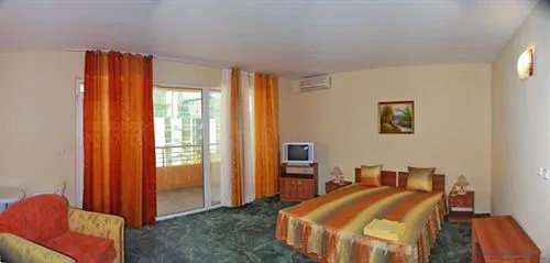 Приморско: Hotel Venecia