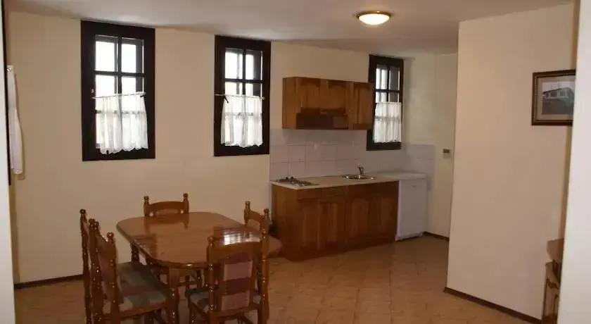Долна баня: Holiday Village Kedar