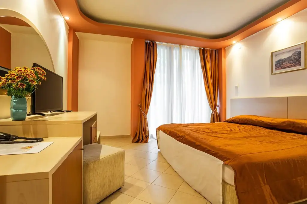 Солнечный берег: Golden Pearl Hotel
