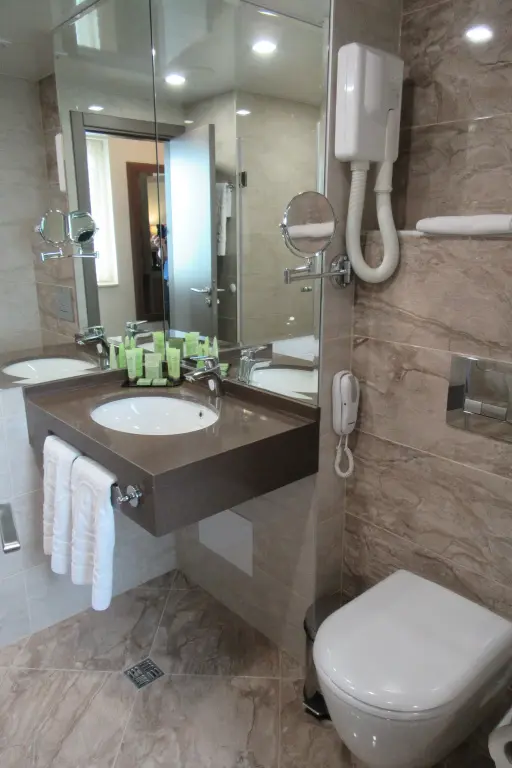 Варна: Hotel Cherno More