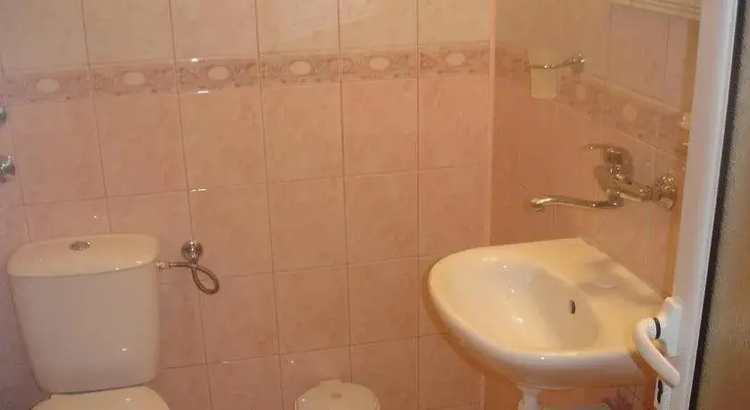 Приморско: Family Hotel Dayana