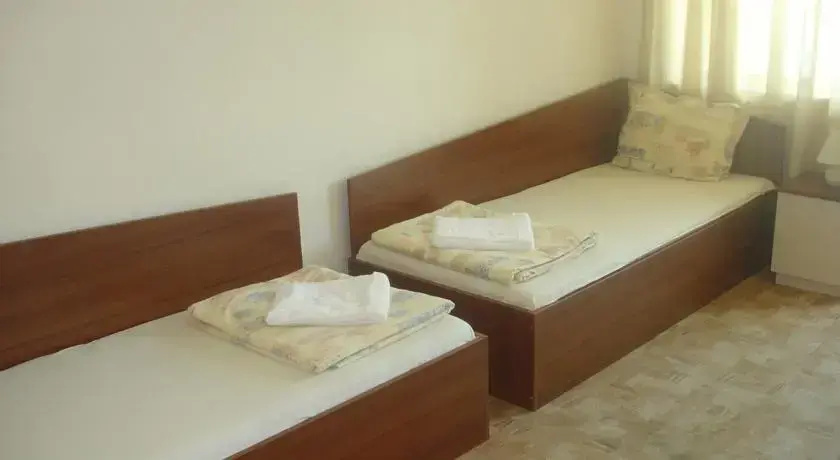 Приморско: Family Hotel Dayana