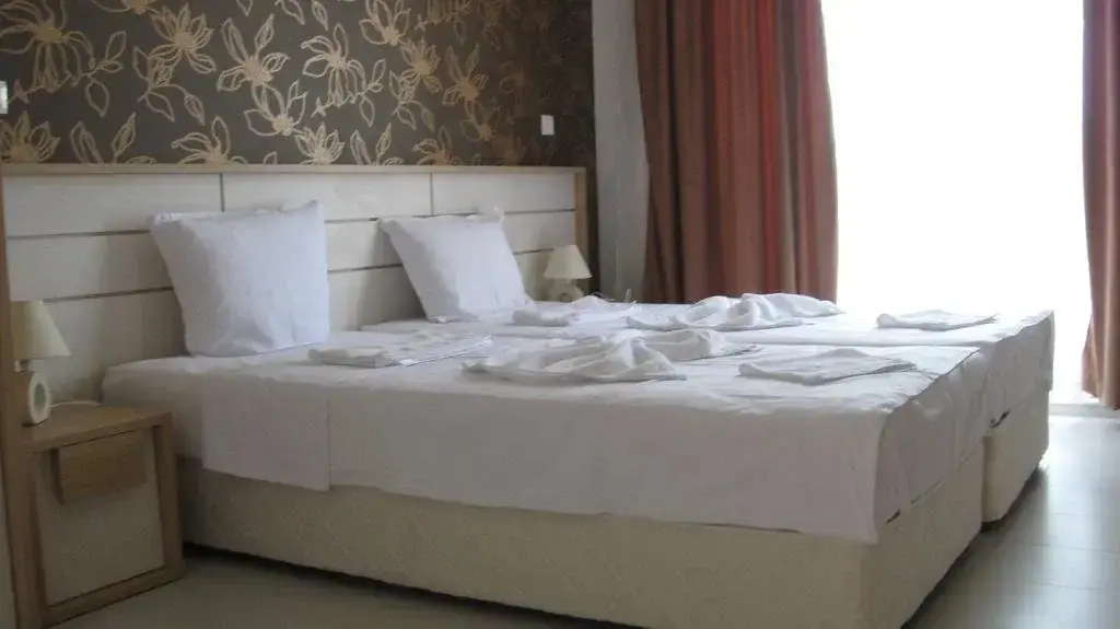 Созополь: Costa Bulgara Mediterranean Club