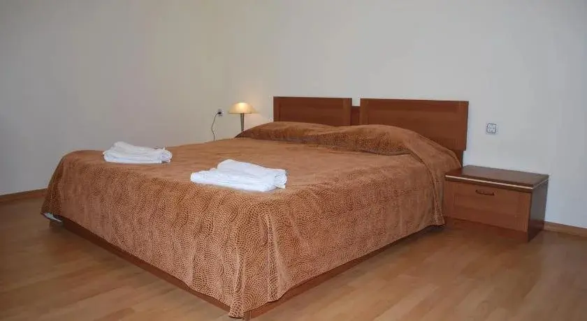 Боровец: PM Services Riverside Apartments