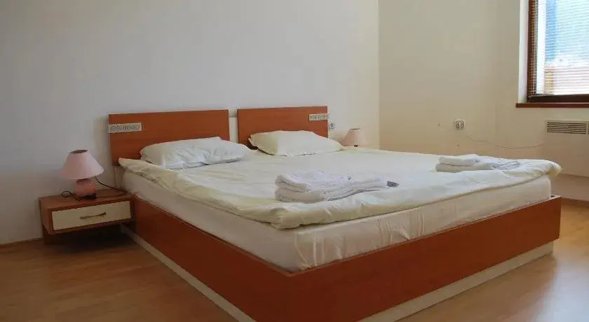 Боровец: PM Services Riverside Apartments
