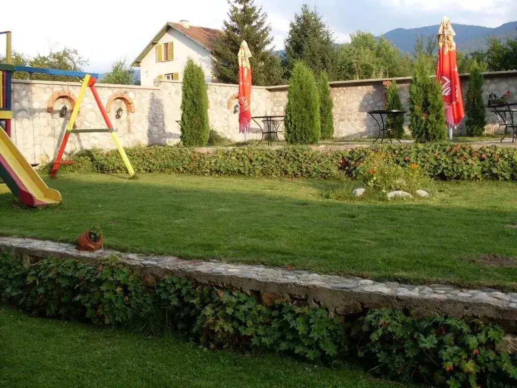 Дупница: Hotel Krusharskata Kashta