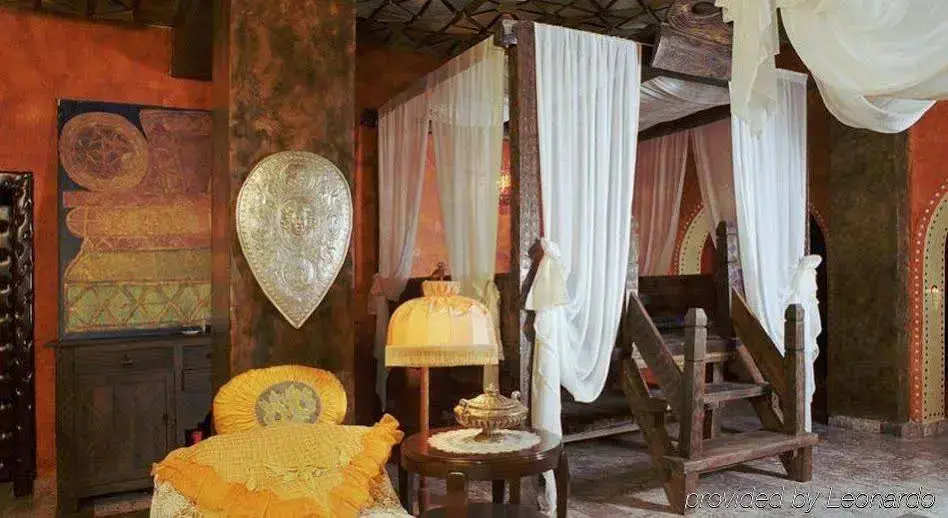 София: Hotel Trivia Antique