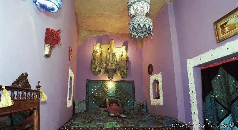 София: Hotel Trivia Antique